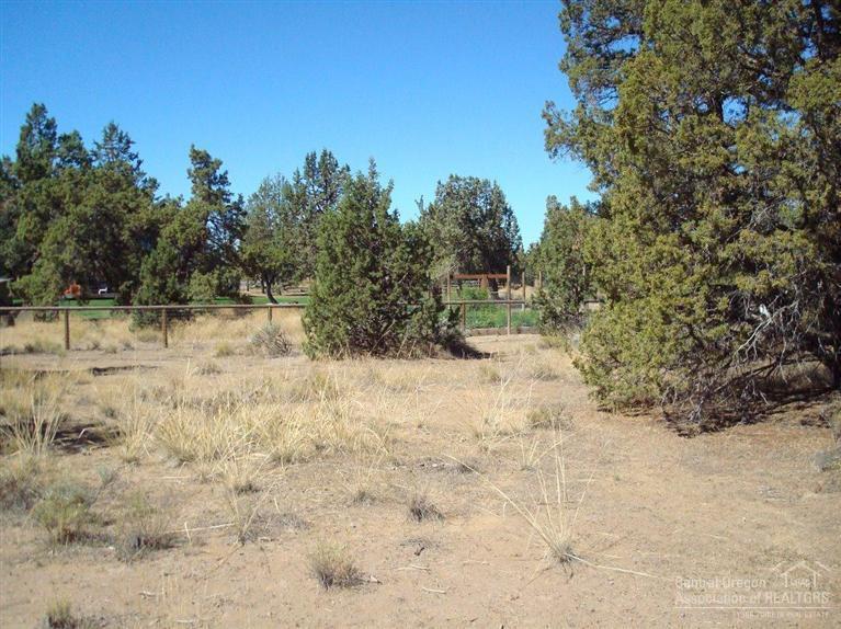 Lake Park Estate - Land