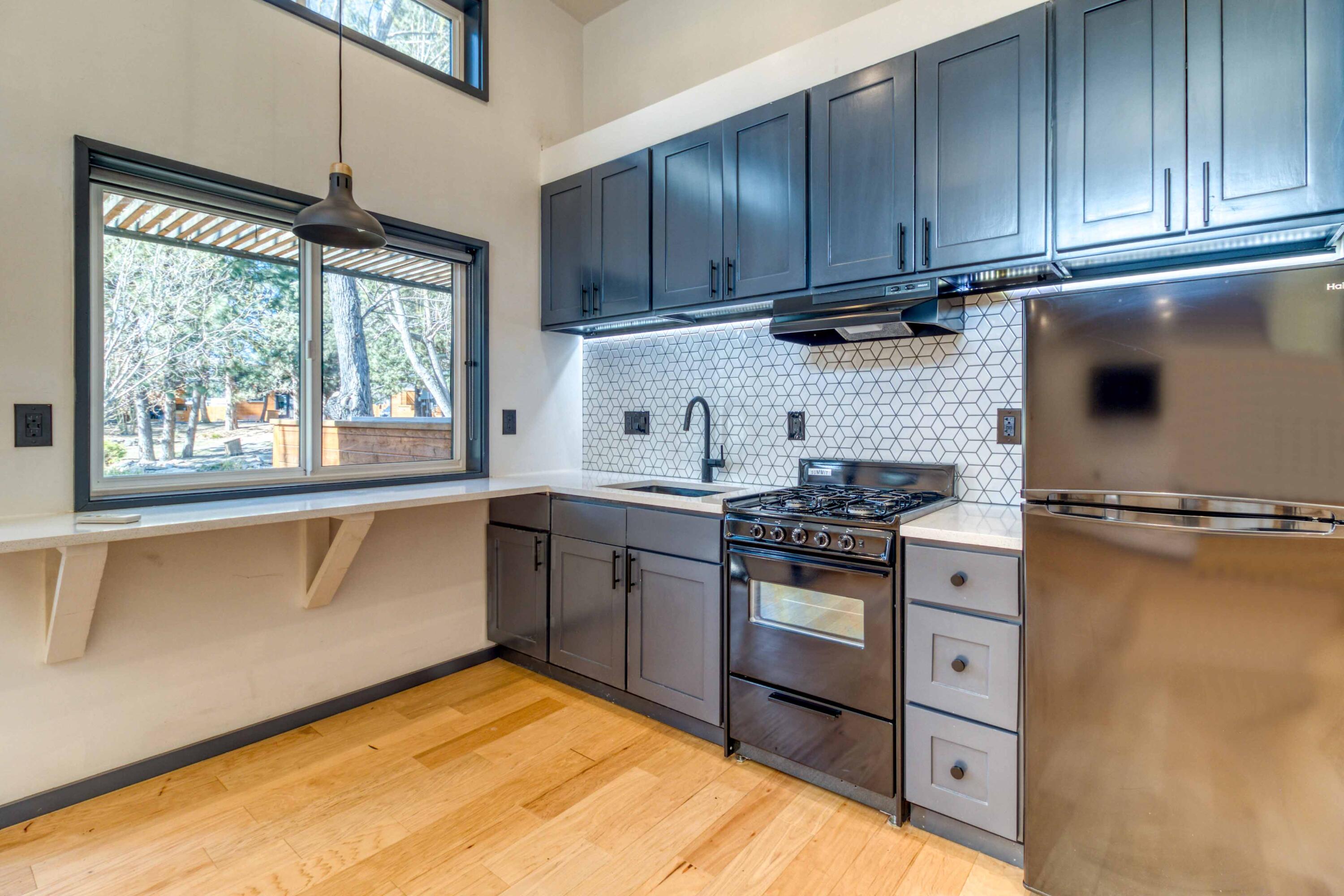 Hiatus - Residential