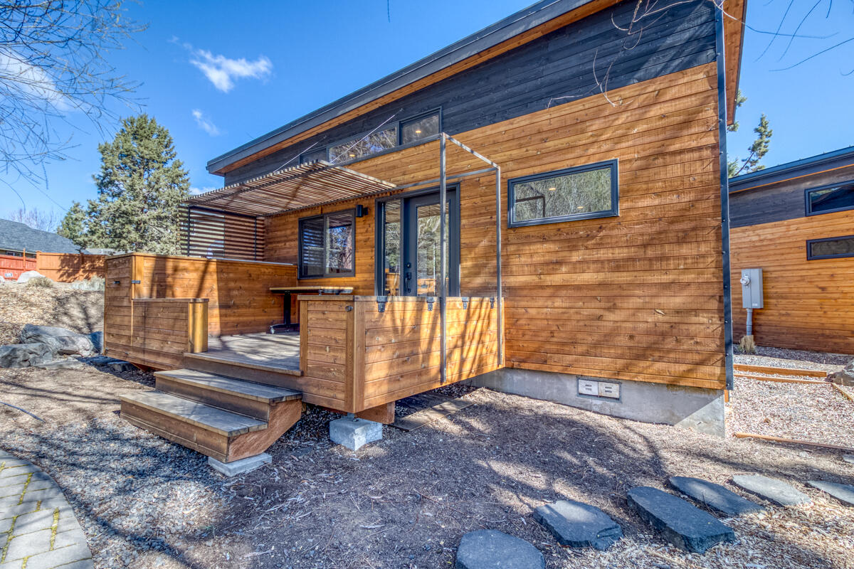 Hiatus - Residential