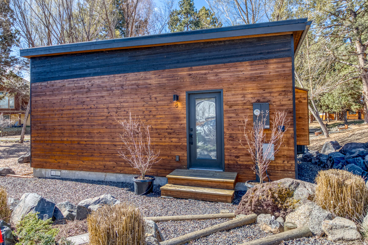 Hiatus - Residential