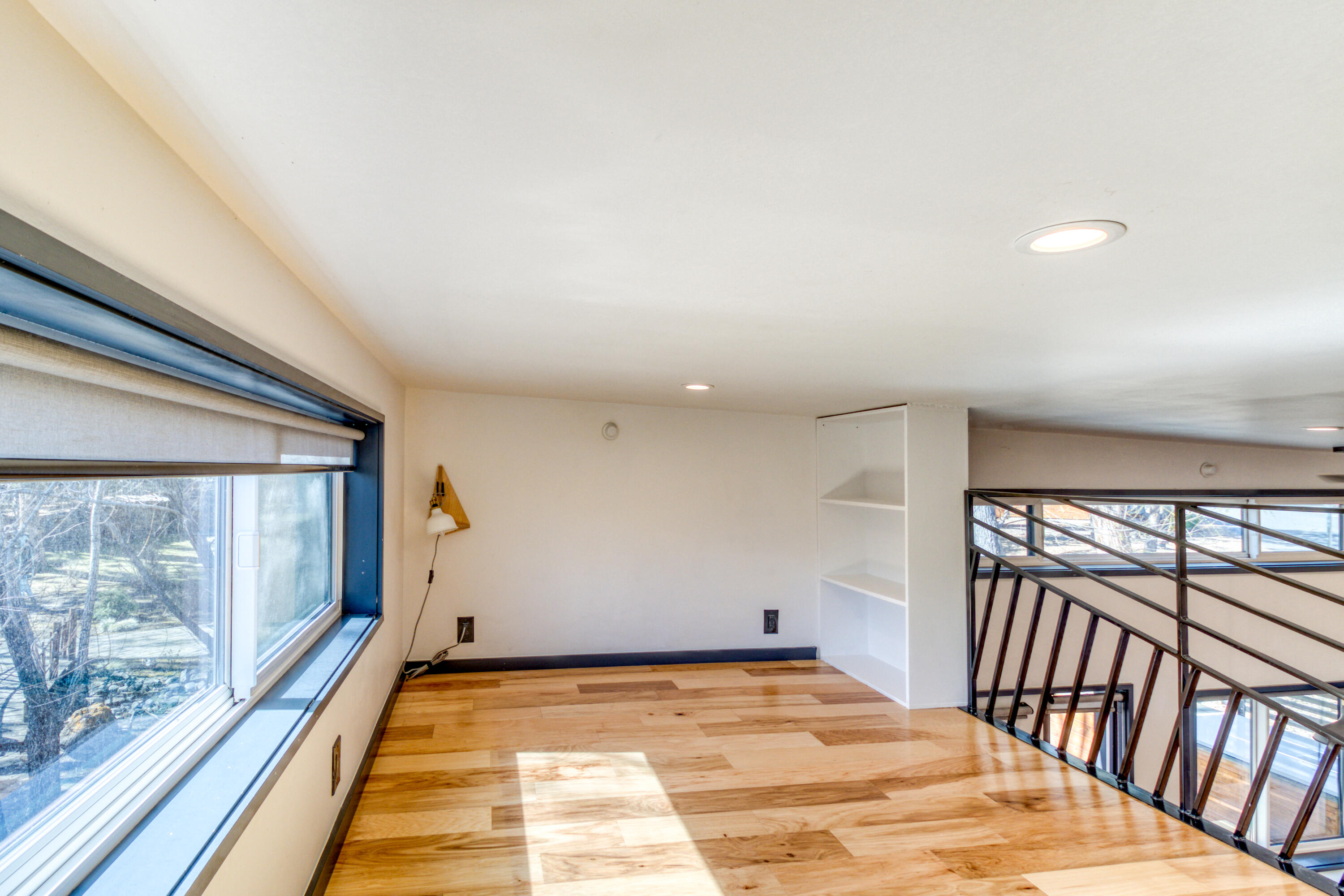 Hiatus - Residential