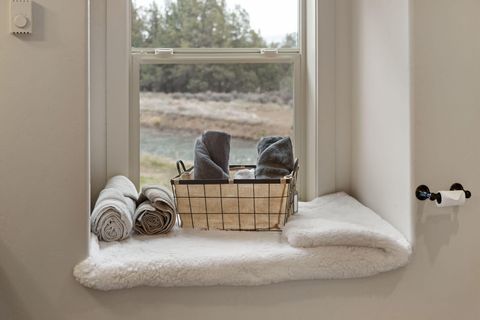 Tiny photo for 24442 Dodds Road, Bend, OR 97701 (MLS # 220219839)