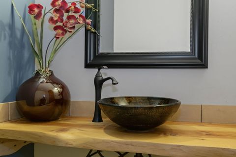 Tiny photo for 24442 Dodds Road, Bend, OR 97701 (MLS # 220219839)