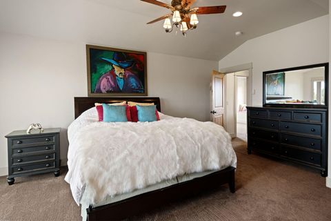 Tiny photo for 24442 Dodds Road, Bend, OR 97701 (MLS # 220219839)