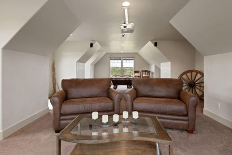 Tiny photo for 24442 Dodds Road, Bend, OR 97701 (MLS # 220219839)