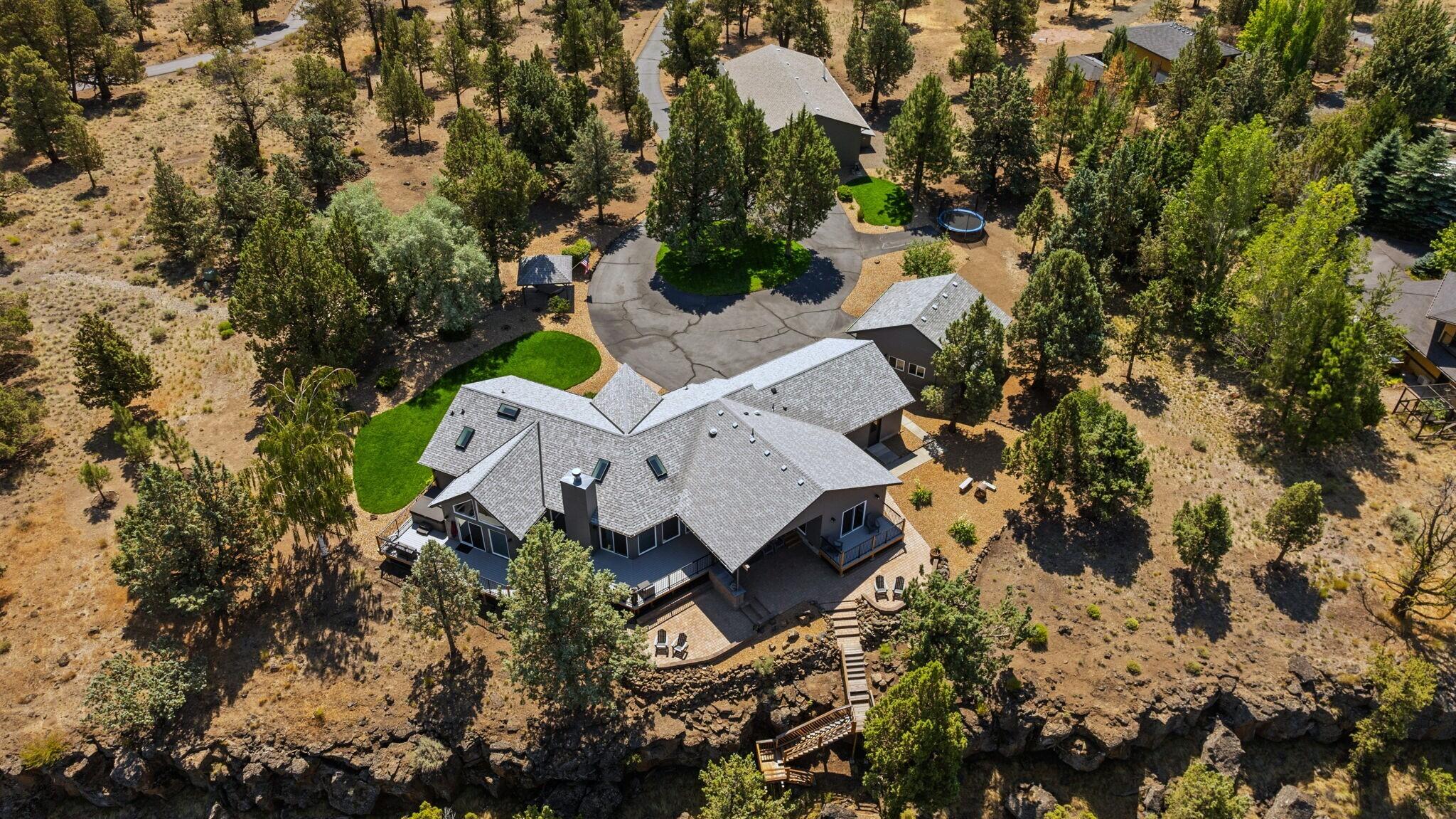 8090 NW Grubstake Way