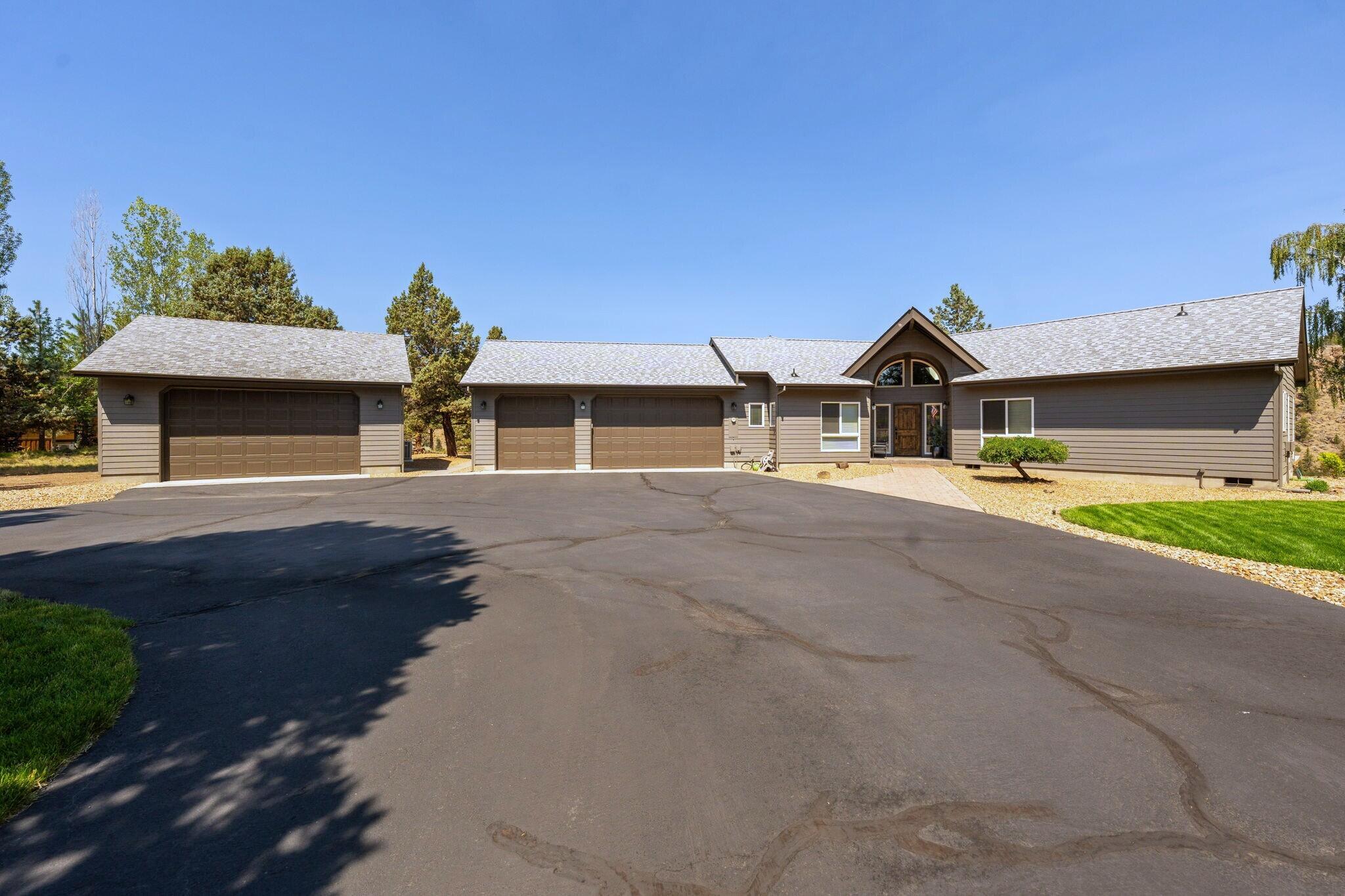 River Springs Estate - Residential