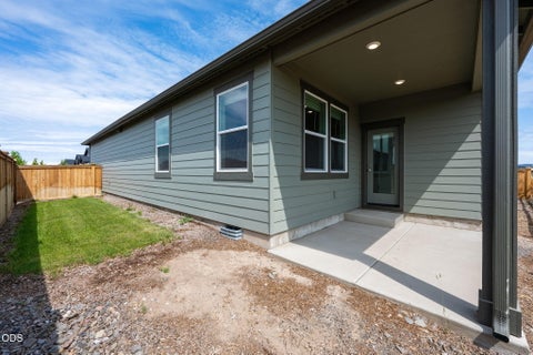 Tiny photo for 417 NE Union Loop, Prineville, OR 97754 (MLS # 220224443)
