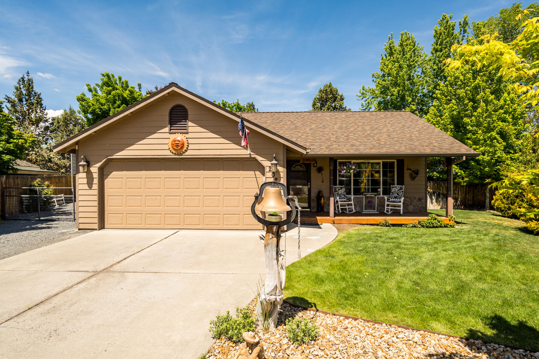 2020 NE Hall Circle