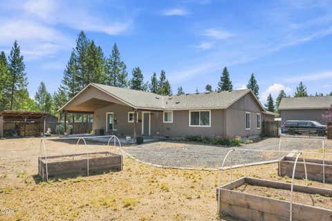 Tiny photo for 16108 Leona Lane, La Pine, OR 97739 (MLS # 220226369)