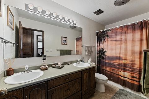 Tiny photo for 2900 Indian Creek Road, Shady Cove, OR 97539 (MLS # 220213403)