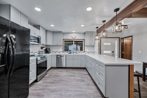 Tiny photo for 2900 Indian Creek Road, Shady Cove, OR 97539 (MLS # 220213403)