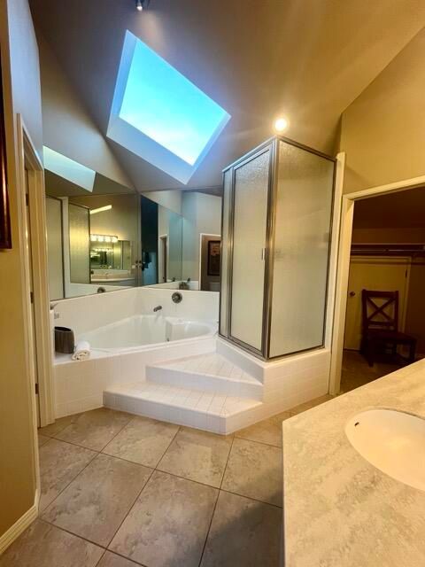 Tiny photo for 19717 SW Mount Bachelor Drive #UNIT 420 AB, Bend, OR 97702 (MLS # 220214990)