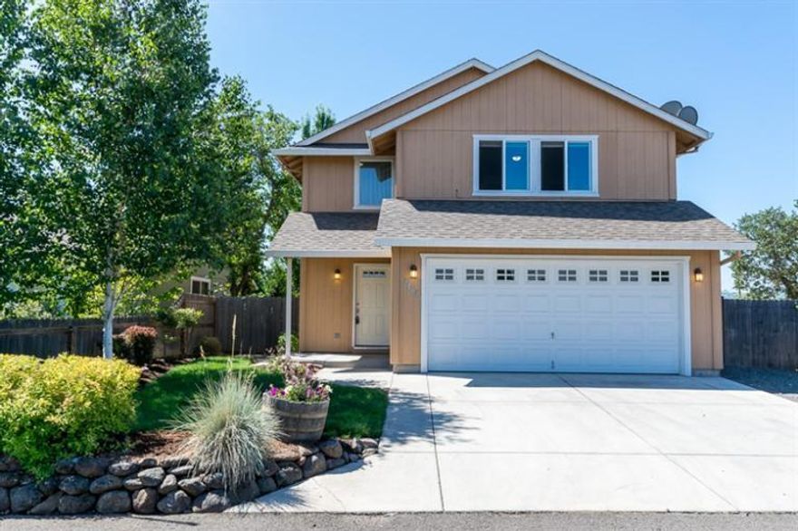 This home sits on a quaint little street off Delta Waters. Plenty of room for the kids to ride bikes or throw the football around. RV parking along with a beautifully landscaped front and back with full sprinkler system. Buyer to choose a new interior paint color if desired, seller offering interior paint credit or seller will have it completed before closing.