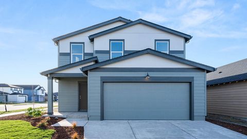 Photo of 2629 Meadows Lane, Medford, OR 97501 (MLS # 220219814)