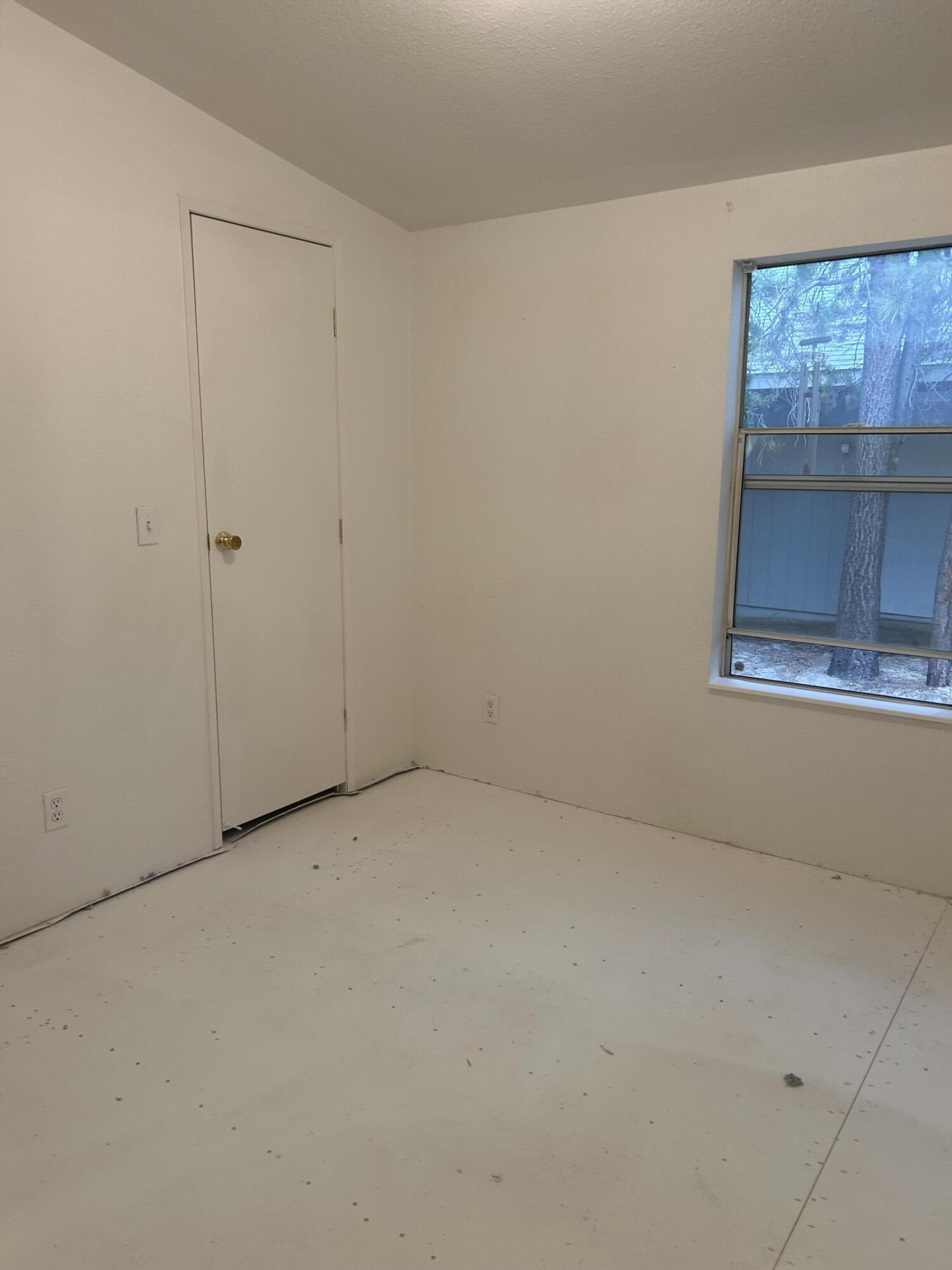 Ponderosa Pines - Residential