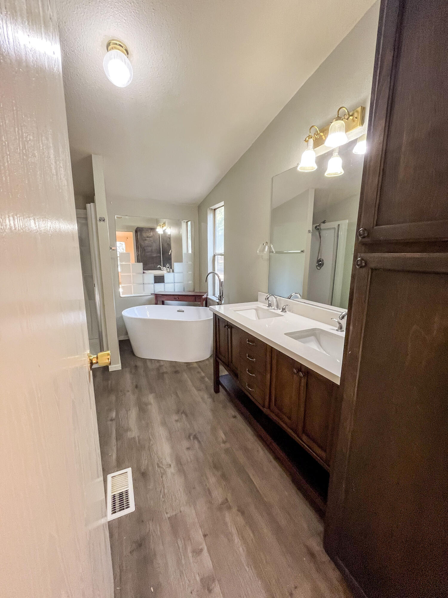 Ponderosa Pines - Residential