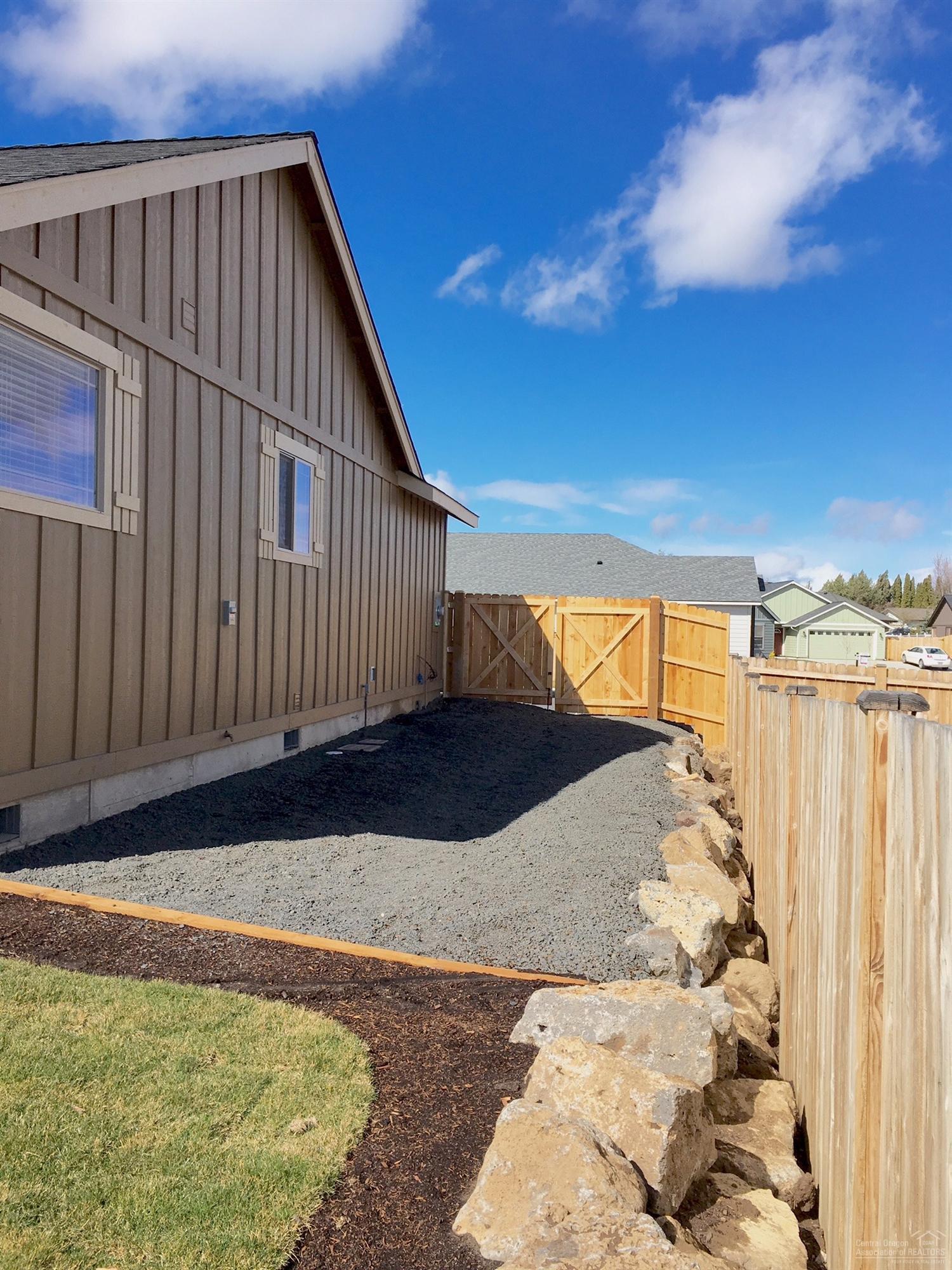 Julina Park - Residential