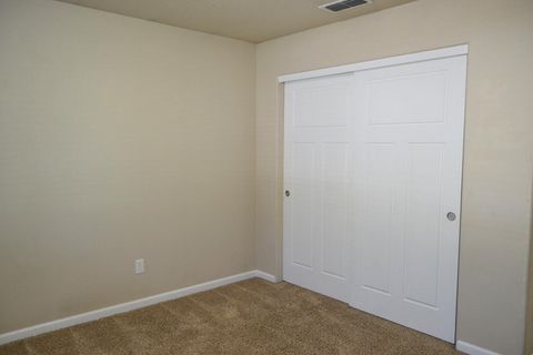 Tiny photo for 1514 SW Kokanee Lane, Grants Pass, OR 97527 (MLS # 220219548)