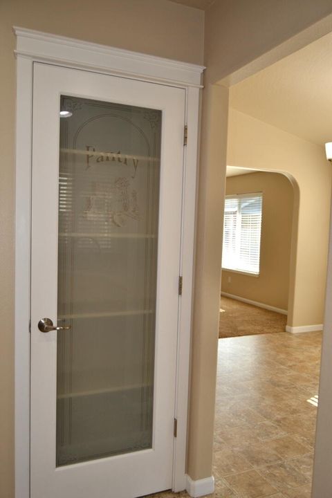 Tiny photo for 1514 SW Kokanee Lane, Grants Pass, OR 97527 (MLS # 220219548)