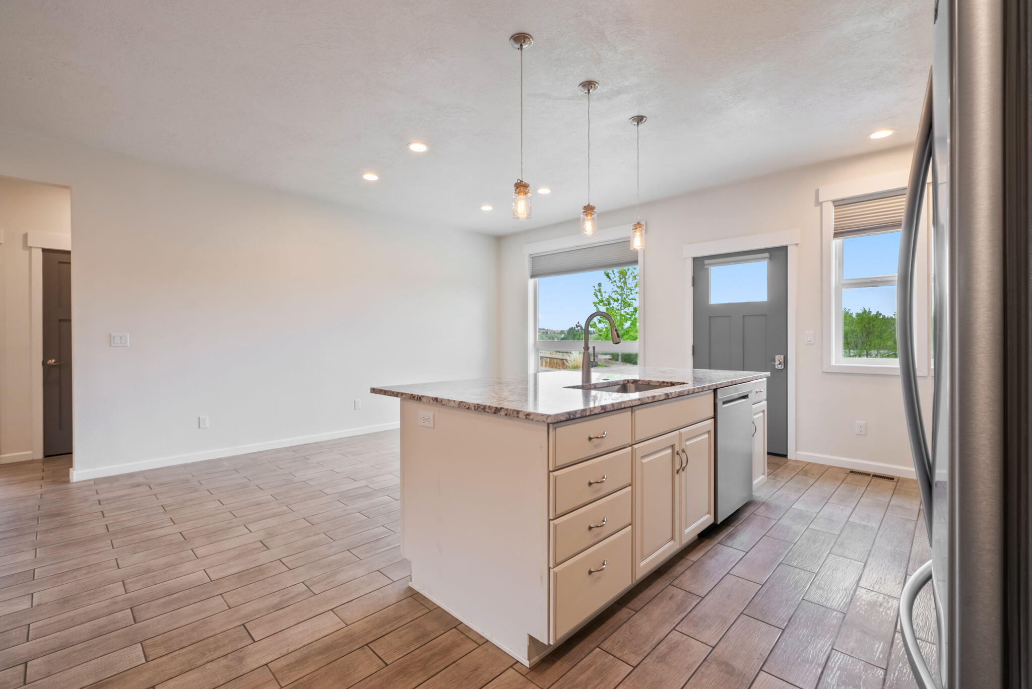 Willow Creek - Residential