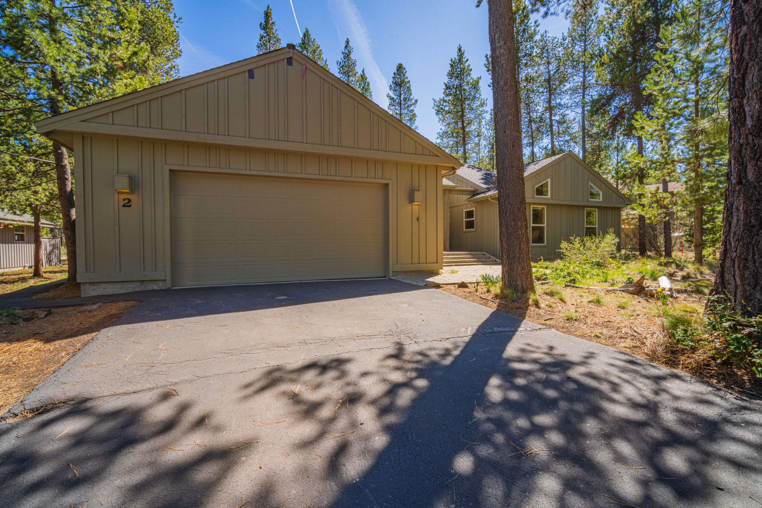 57742 Wallowa Lane