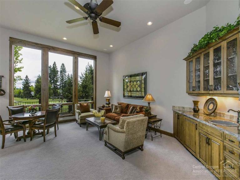 Broken Top - Residential