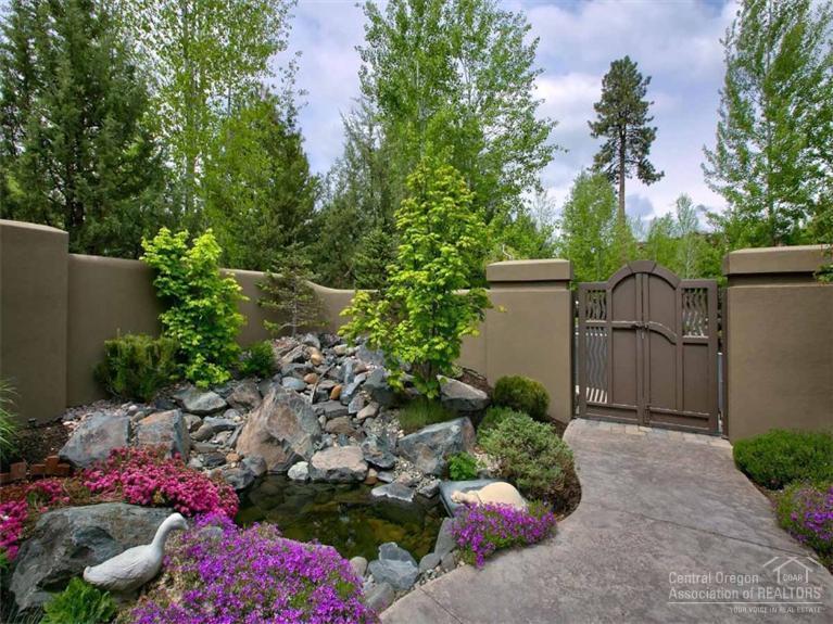 Broken Top - Residential