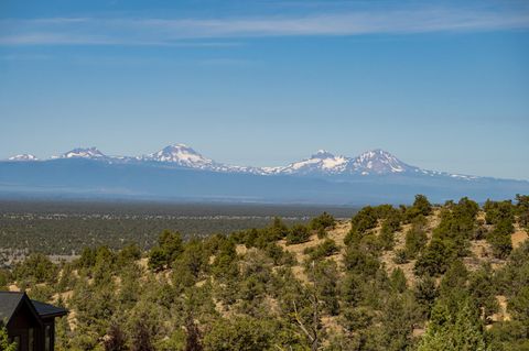 SW Spirit Rock Drive 717 Powell Butte OR 97753