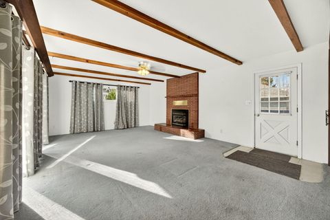 Tiny photo for 6 S Groveland Avenue, Medford, OR 97504 (MLS # 220212325)