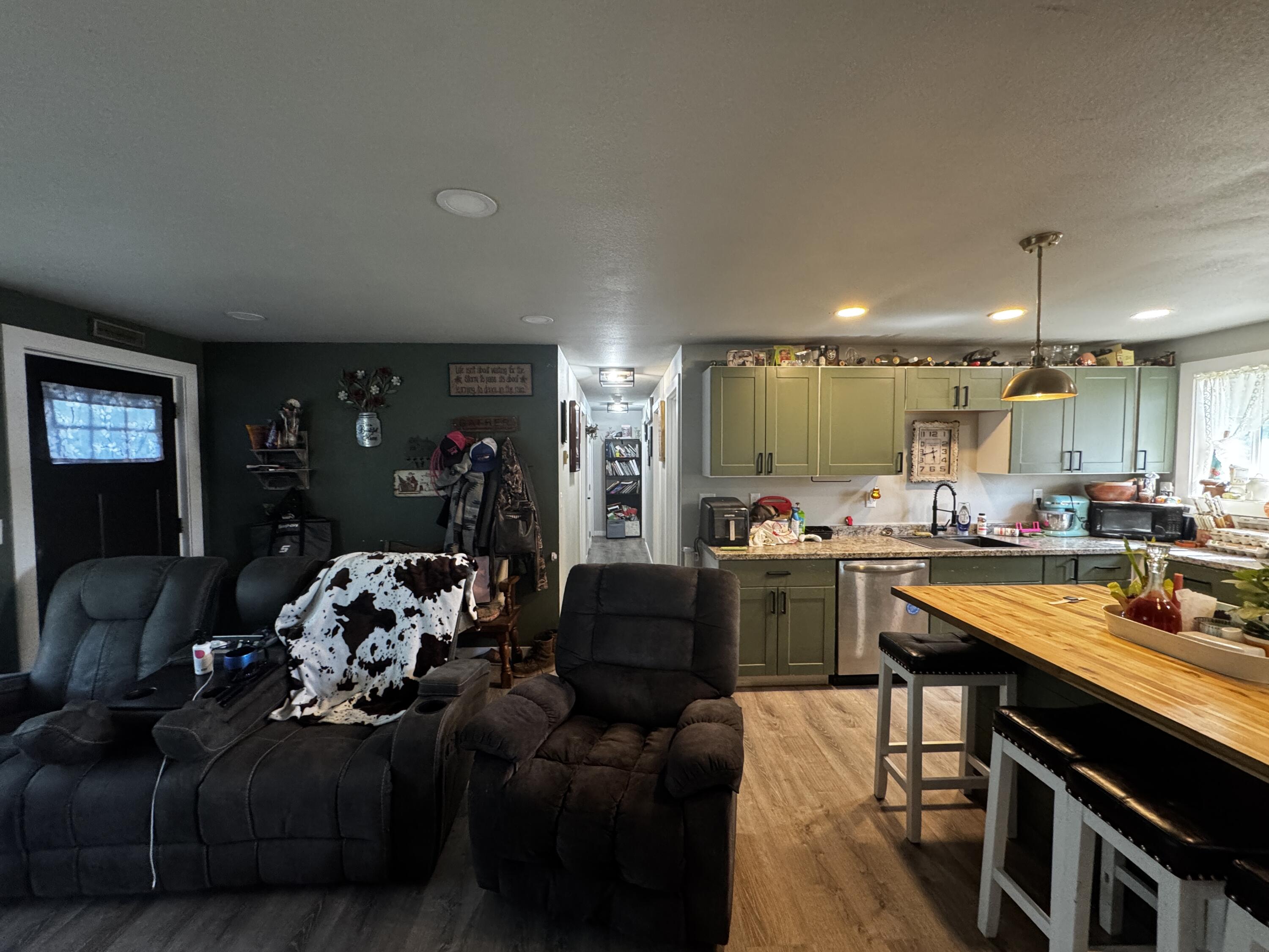 Meadowglen - Residential