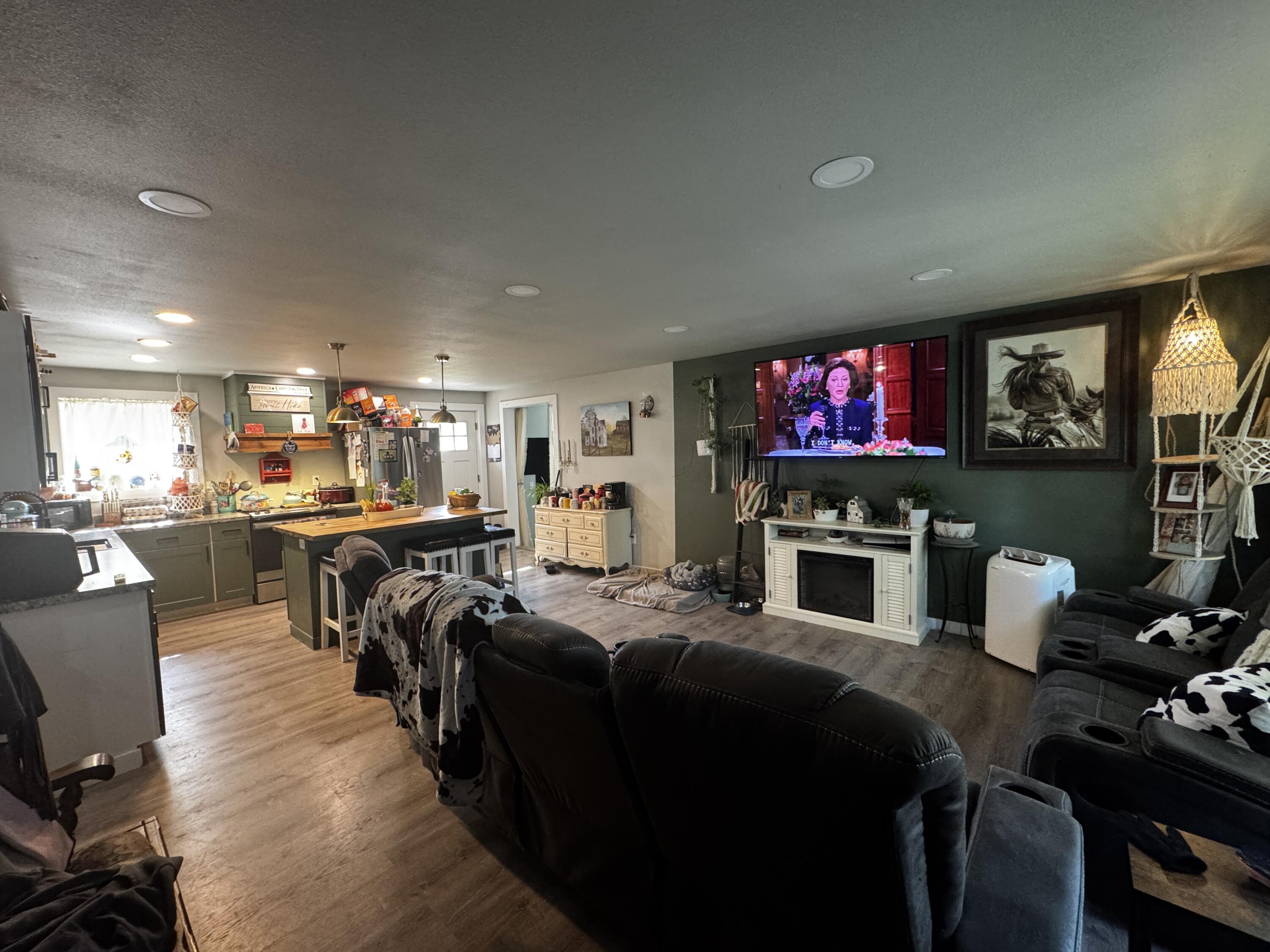 Meadowglen - Residential