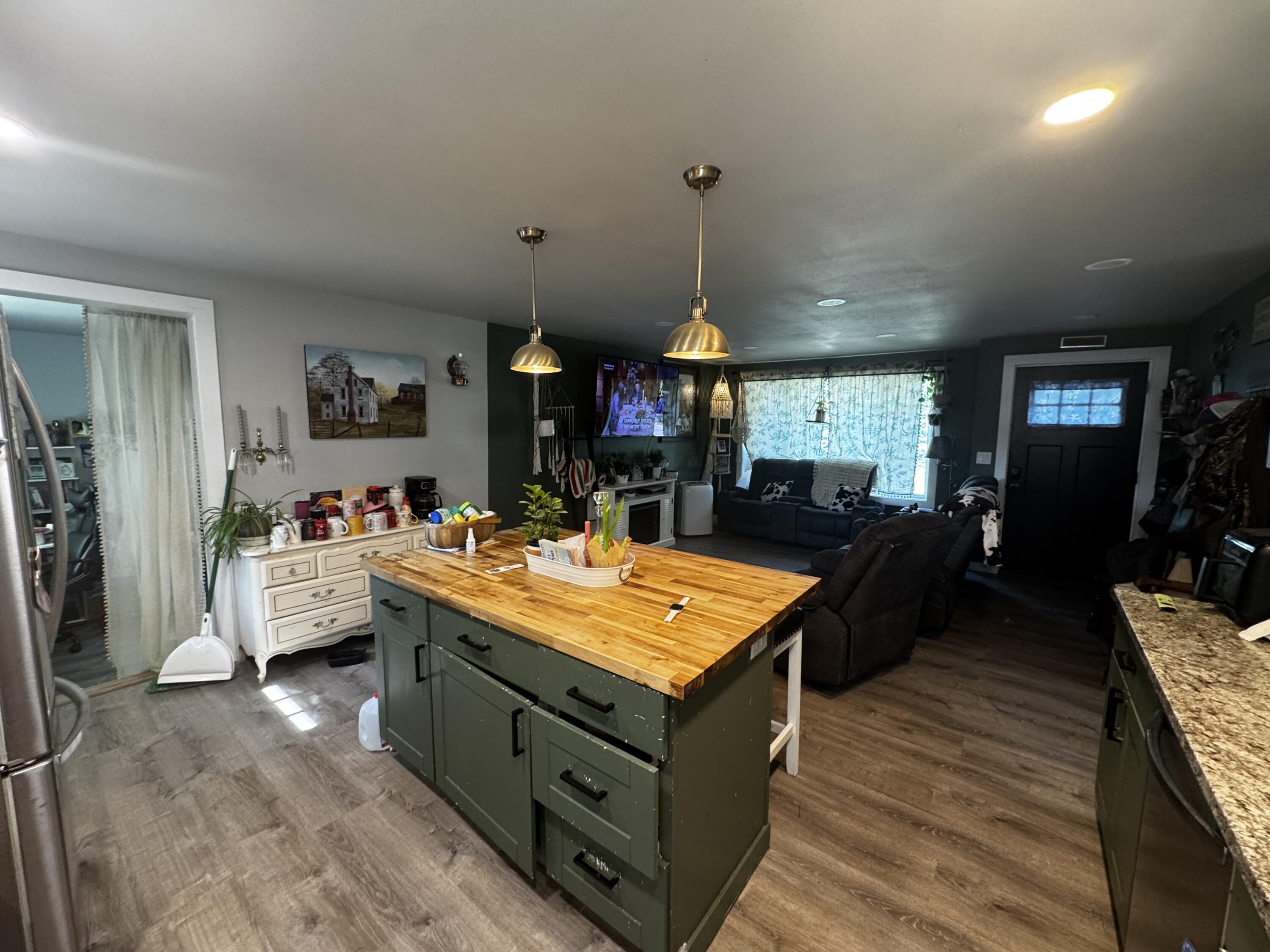 Meadowglen - Residential