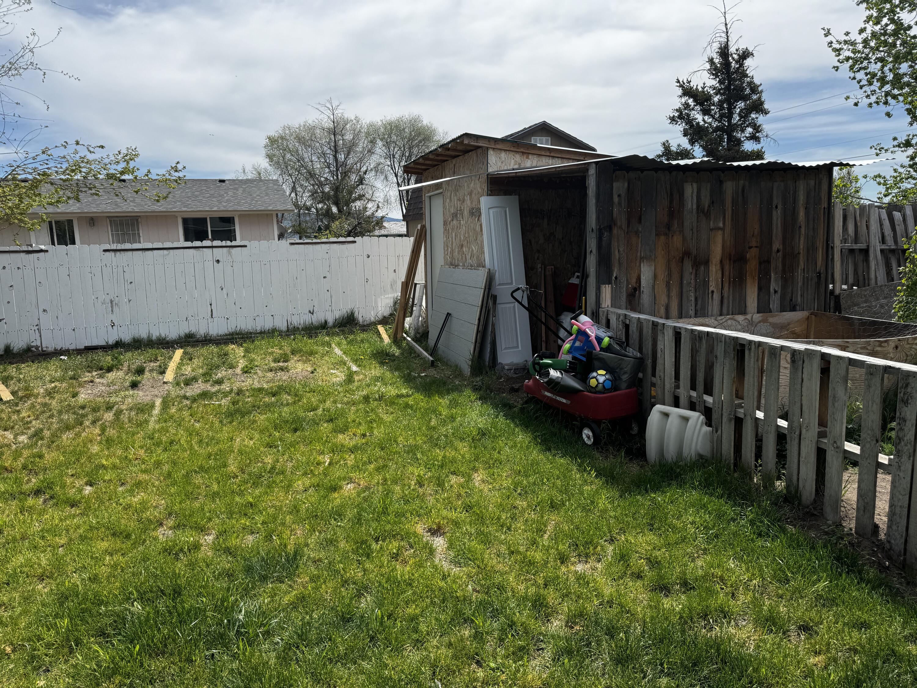 Meadowglen - Residential