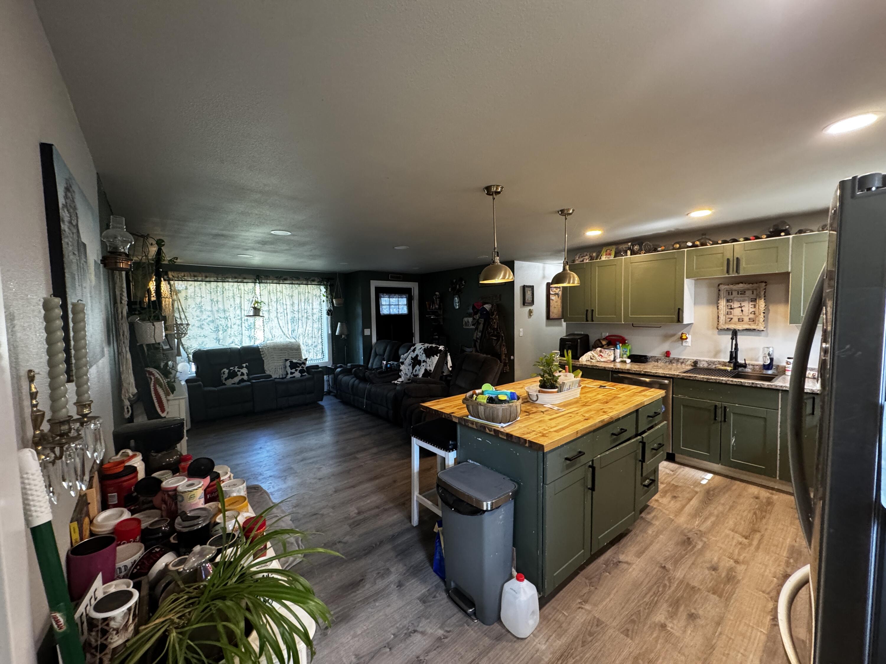 Meadowglen - Residential