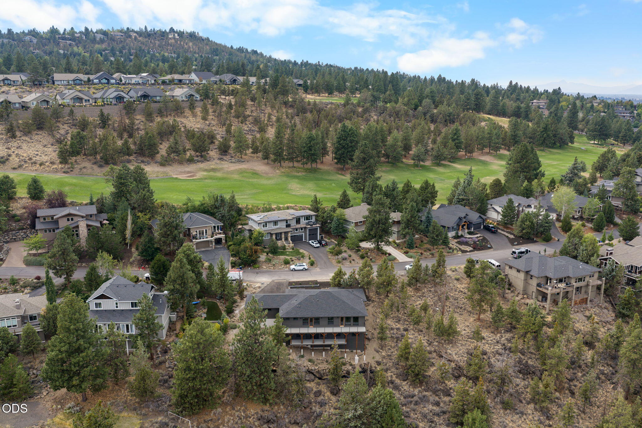 3335 NW Fairway Heights Drive