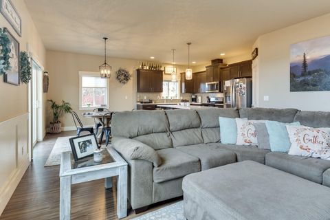 Tiny photo for 3415 NE Marys Grace Lane, Bend, OR 97701 (MLS # 220221319)
