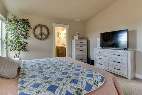 Tiny photo for 3415 NE Marys Grace Lane, Bend, OR 97701 (MLS # 220221319)