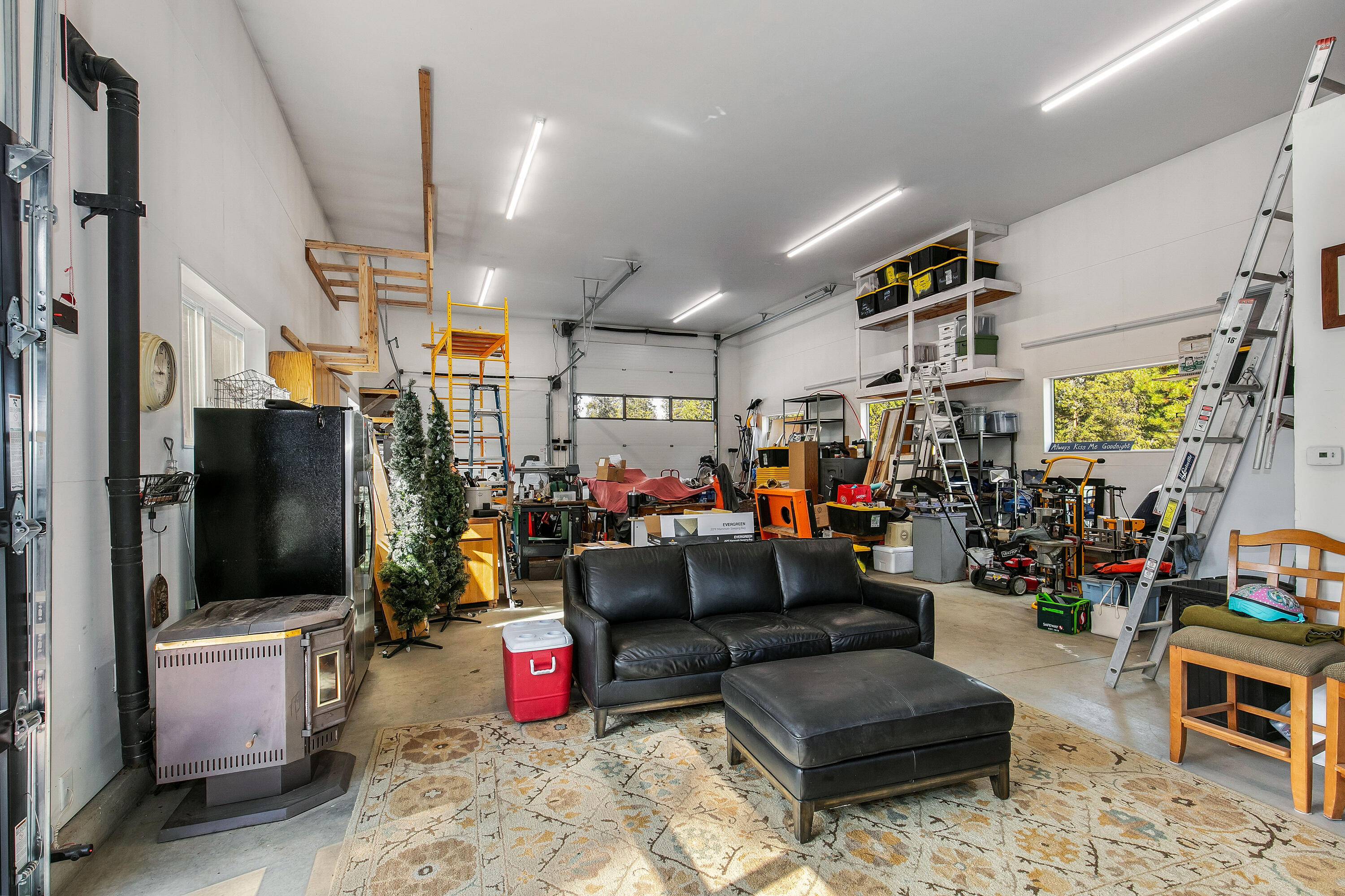 Fall River Estate - Residential