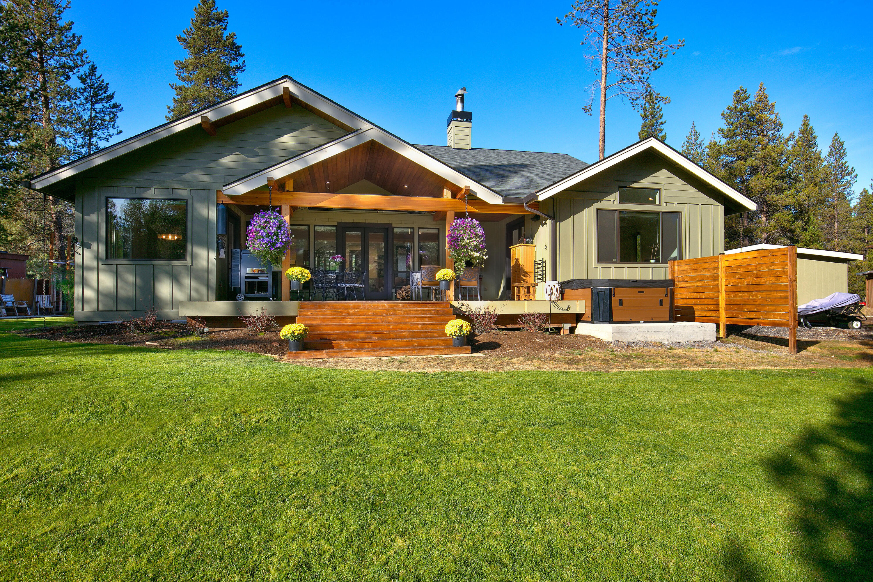 Fall River Estate - Residential