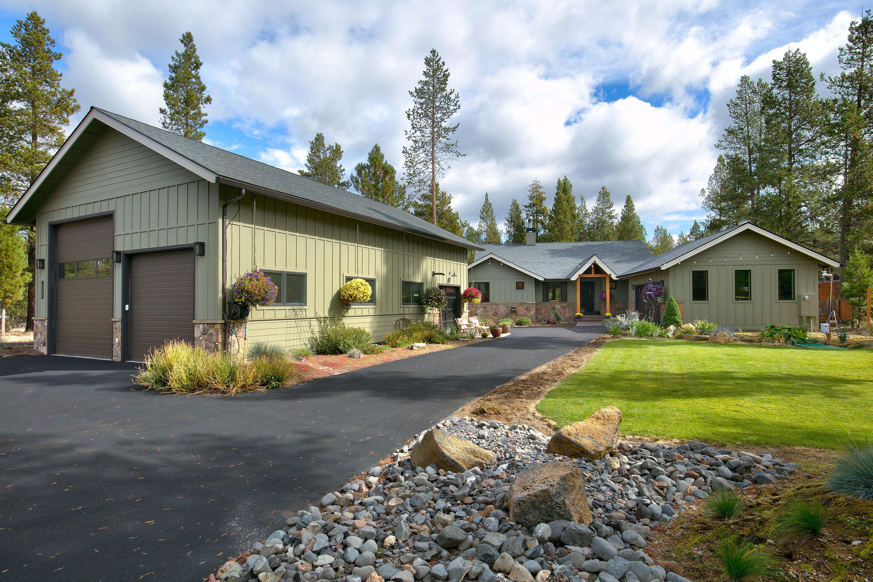 Fall River Estate - Residential