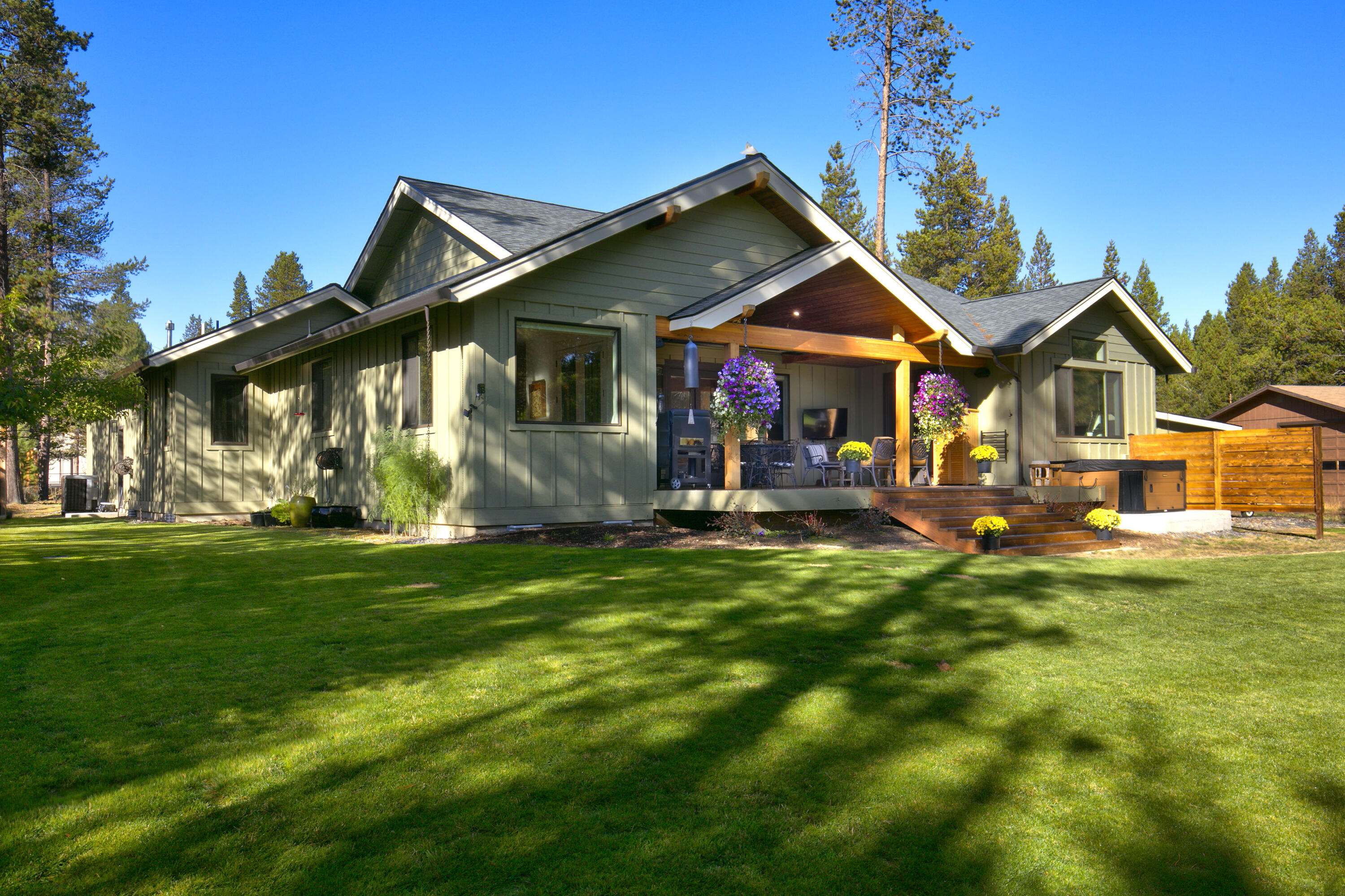 Fall River Estate - Residential