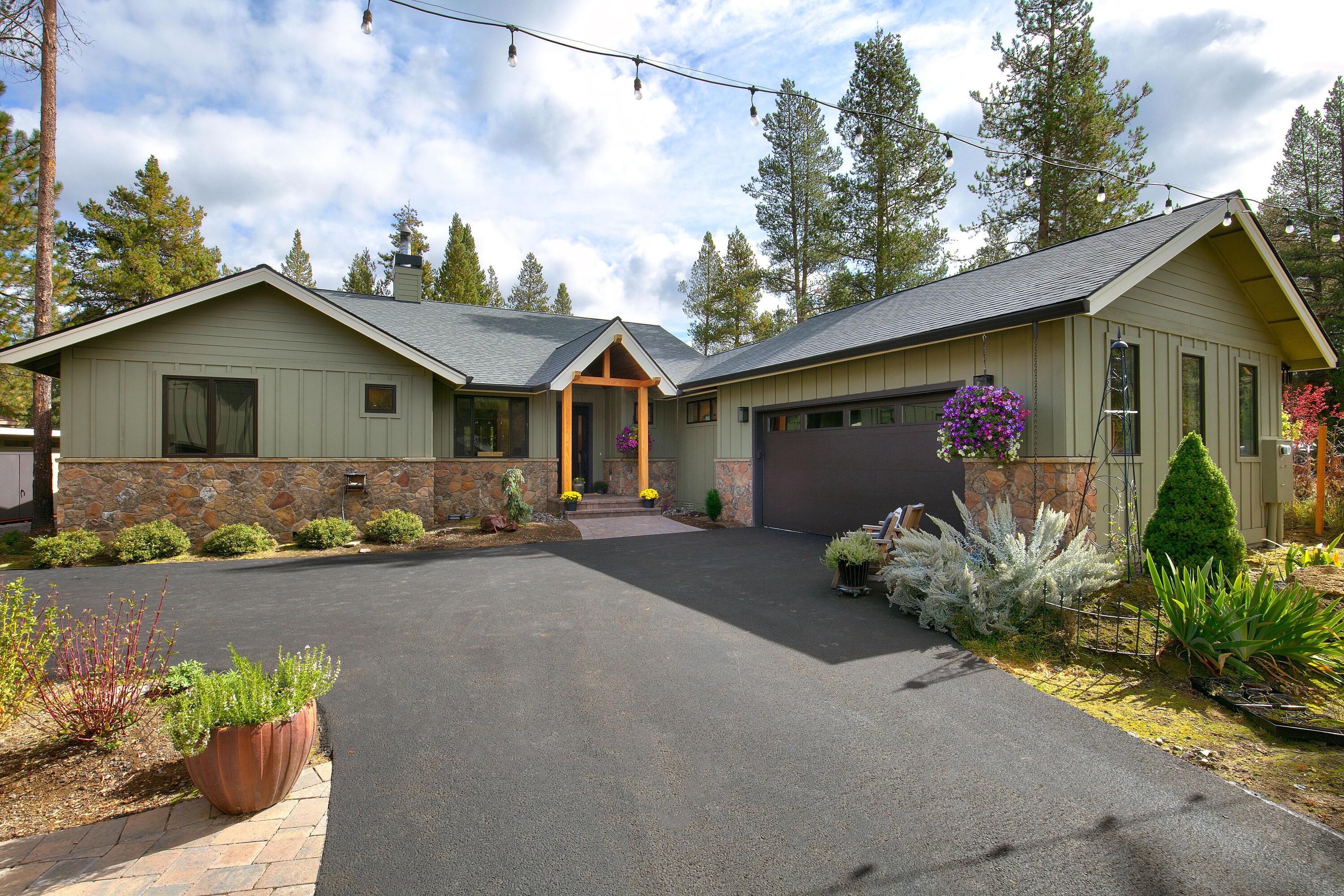 Fall River Estate - Residential