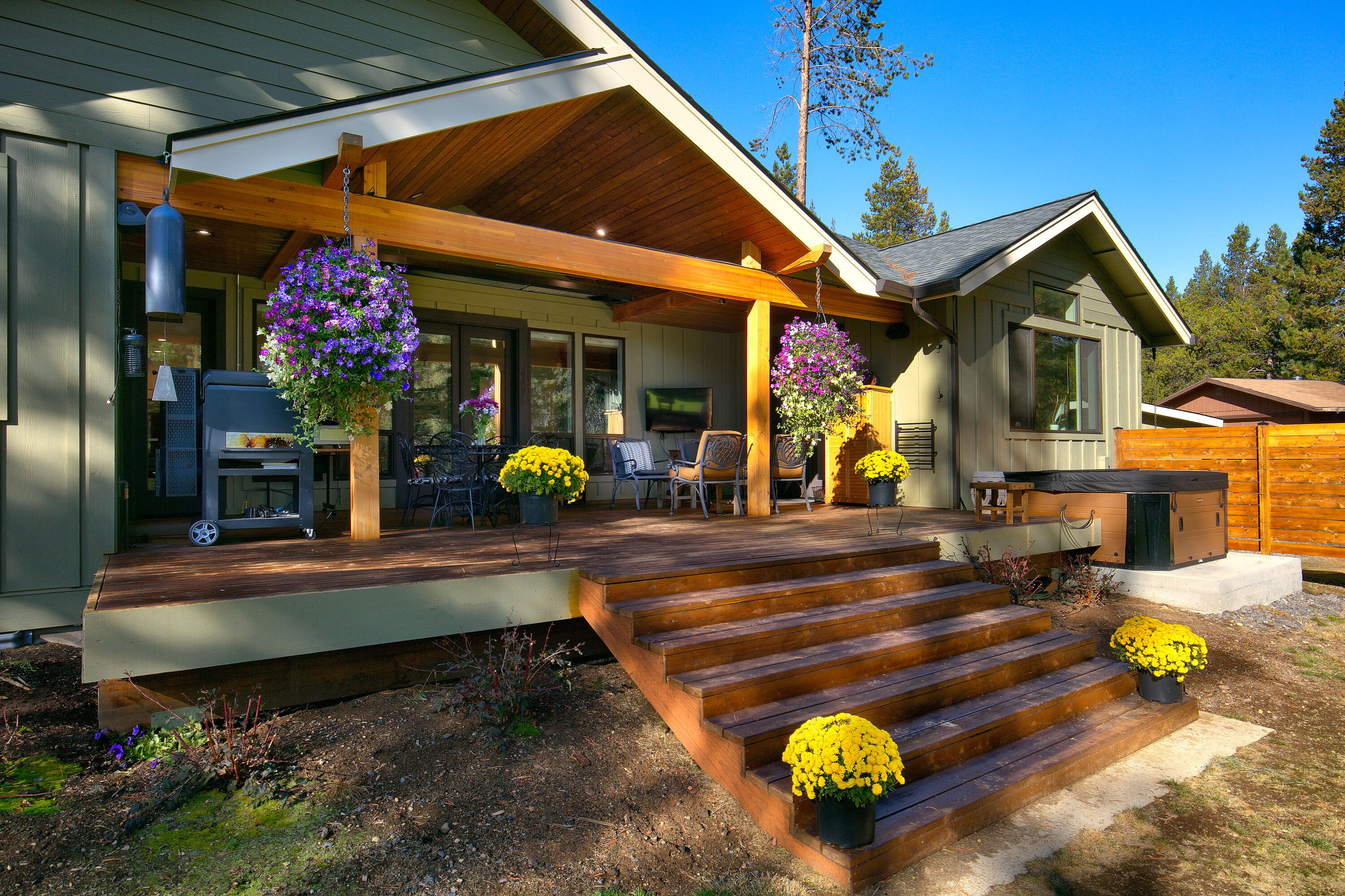 Fall River Estate - Residential