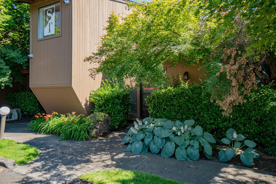 Incredible opportunity to own your own office condo! Now for just $169,000! Beautifully updated 950SF office condominium conveniently located at 708 Cardley Ave. in the Pennington Square office condominium. Three light and bright, private offices plus a large reception area. Tastefully updated kitchenette and bathroom. New wood laminate flooring throughout. Small back patio.