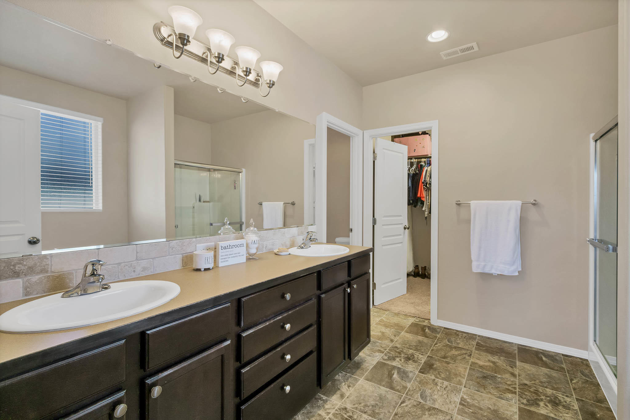 Lawson Crossing - Residential