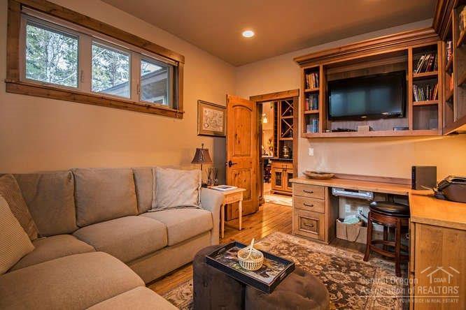 Fairway Crest Village - Residential