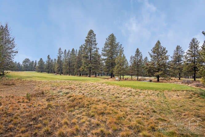 Fairway Crest Village - Residential