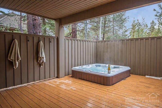 Fairway Crest Village - Residential