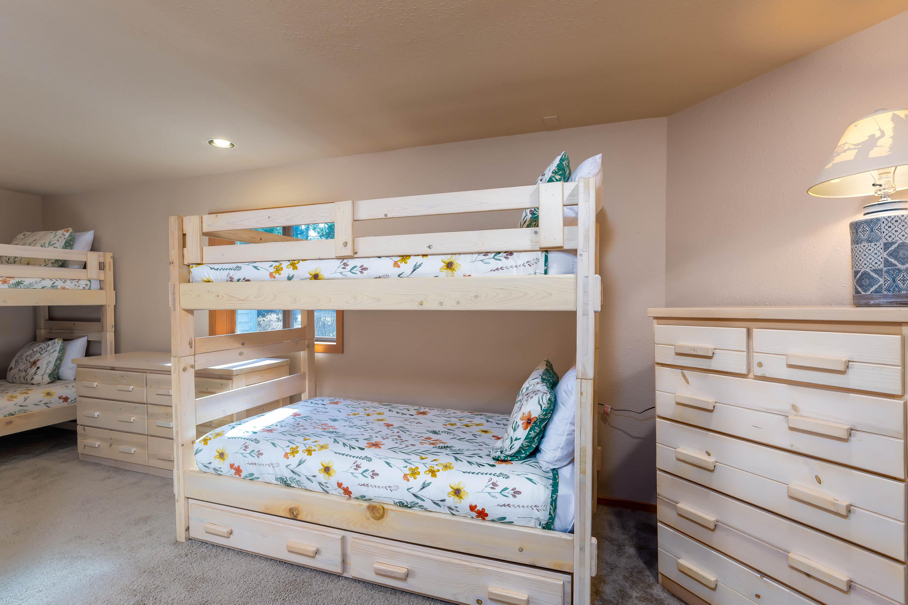 Mountain Village West - Residential